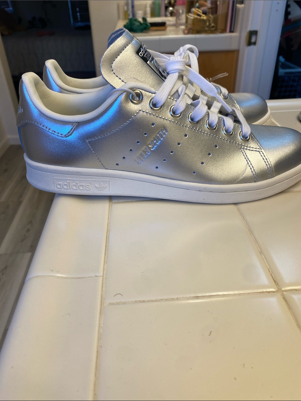 adidas Silver Metallic Stan Smith Sneakers with White Laces - Picture 2 of 7